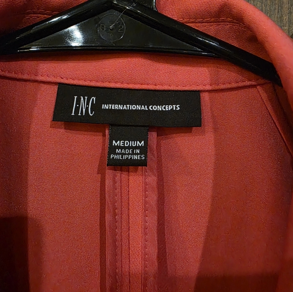 I.N.C. Coral Blazer -- International Concepts Women's Menswear Size Medium - Picture 4 of 8